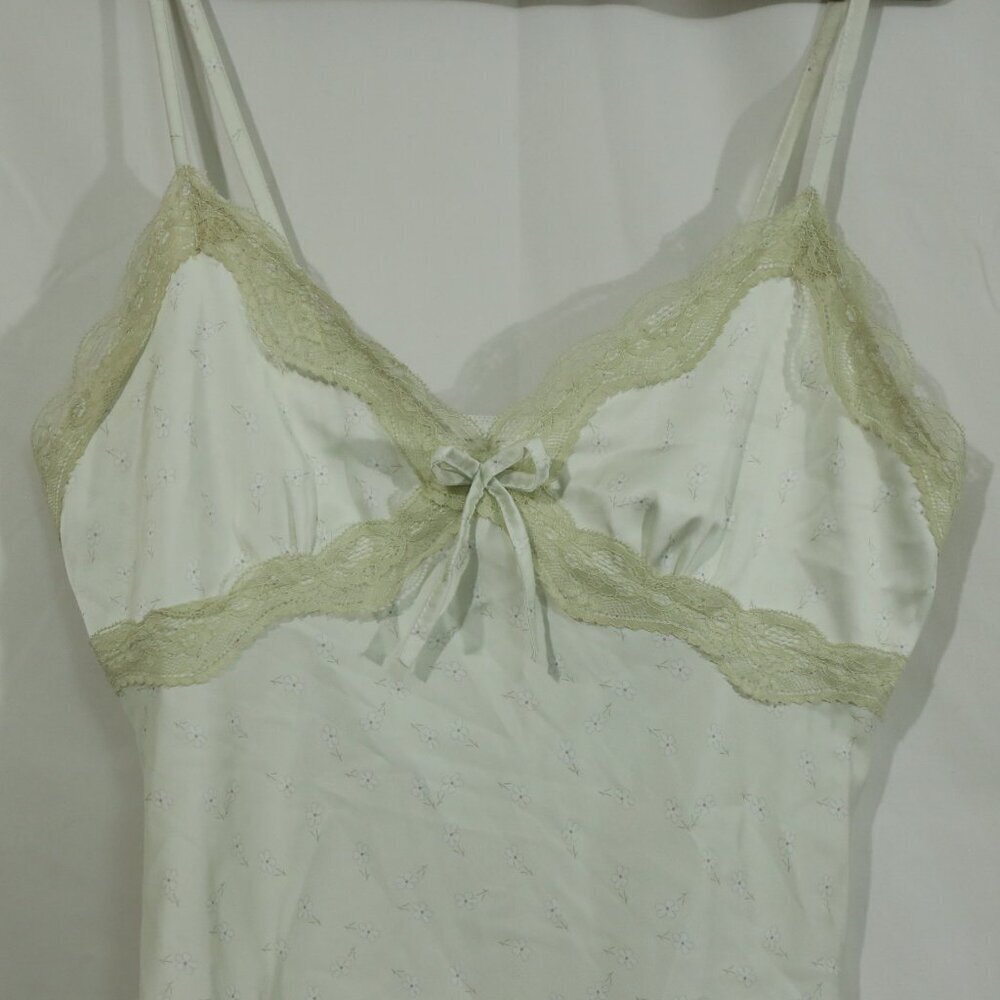 Vintage Satin Cami Top | White w/ Lace Trim | Stretch Fit small